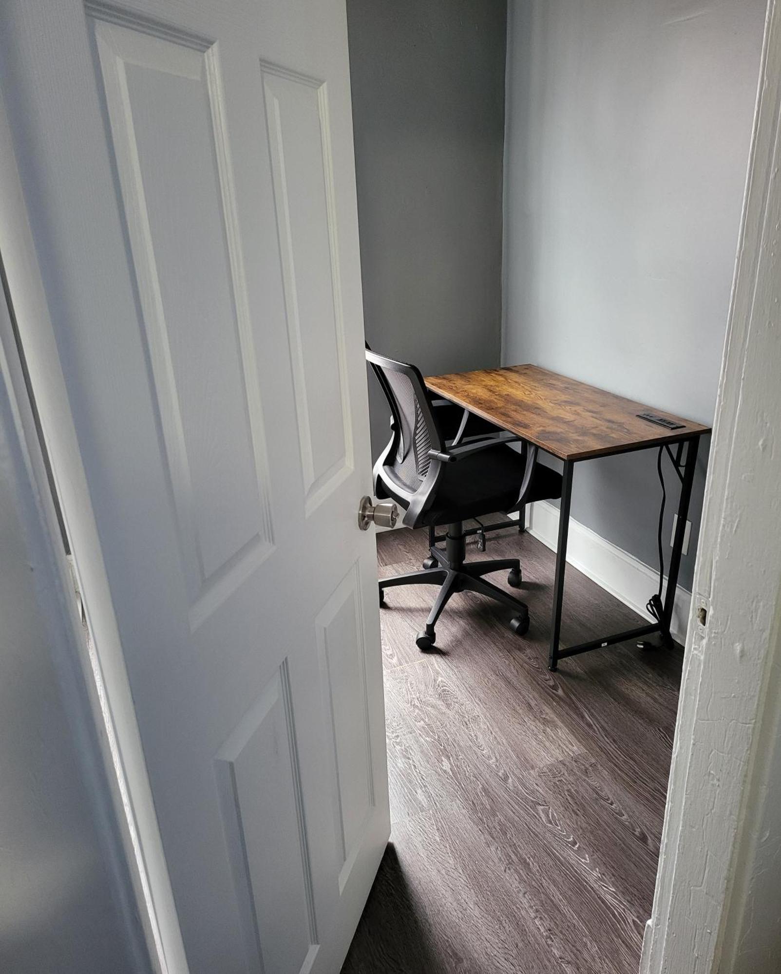 Guest Room With Two Double Beds In Columbus Oh, Airport Location المظهر الخارجي الصورة